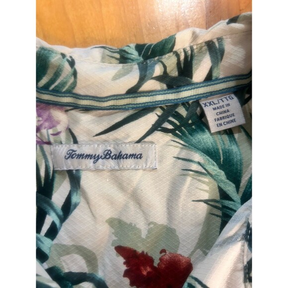 Tommy Bahama Men’s Button Up Shirt. XXL. 100% Silk. Tropical Floral Short Sleeve - Picture 2 of 11